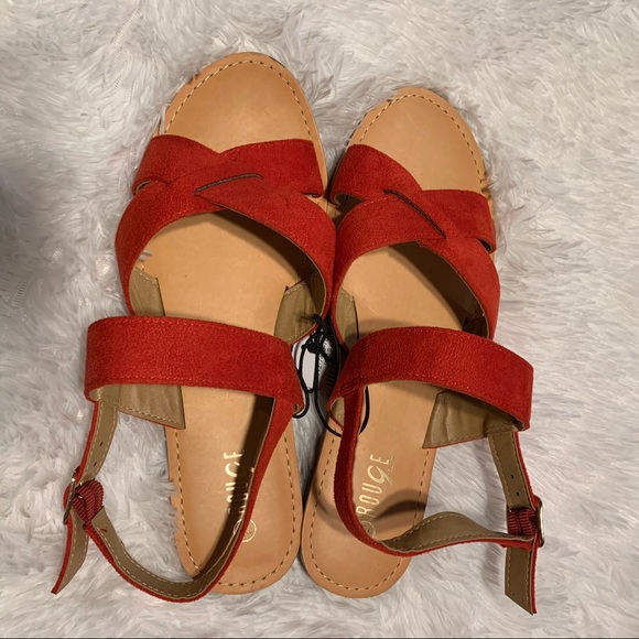 🆕Rouge Helium Red Women Crisscrossed Front Sandal - Picture 8 of 16